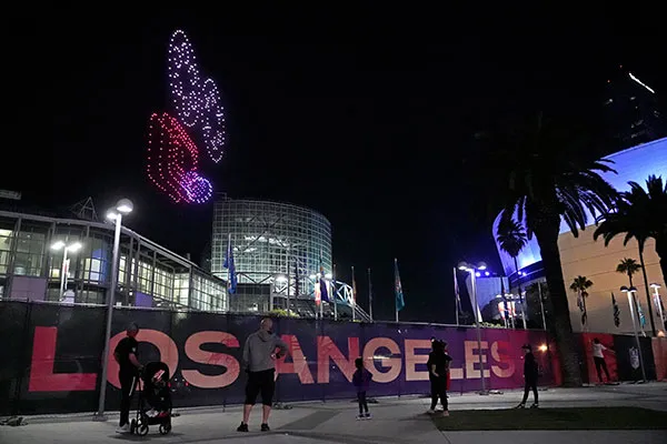 AP El show de drones en Los Ángeles