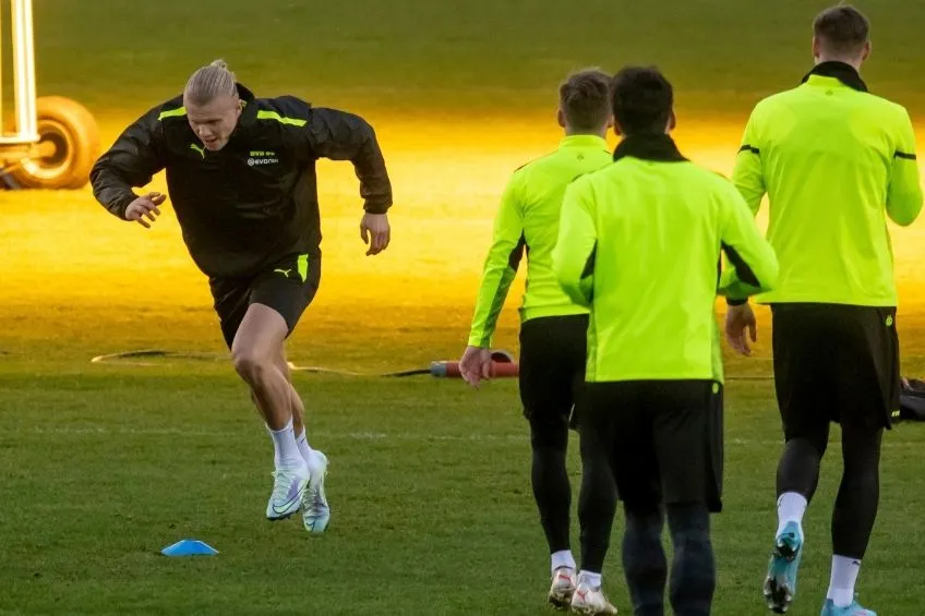 AP Erling Haaland en su rehabilitación