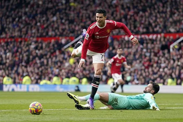 EFE Cristiano Ronaldo en acción con Manchester United