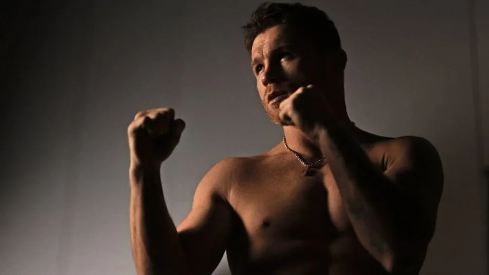 MEXSPORT Saúl 'Canelo' Álvarez durante sesión fotográfica