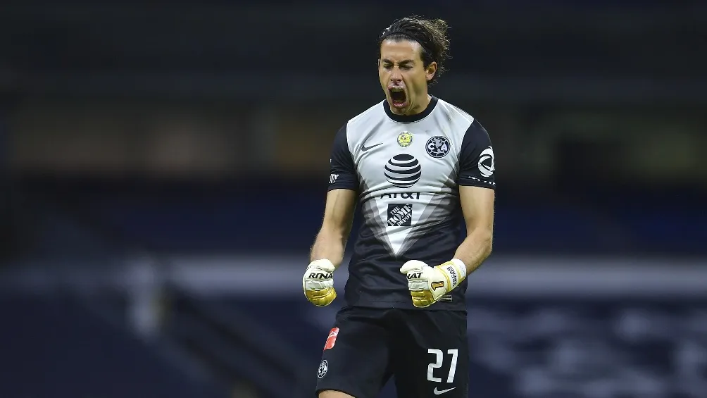 MEXSPORT Óscar Jiménez festejando gol del América en partido de la Liga MX