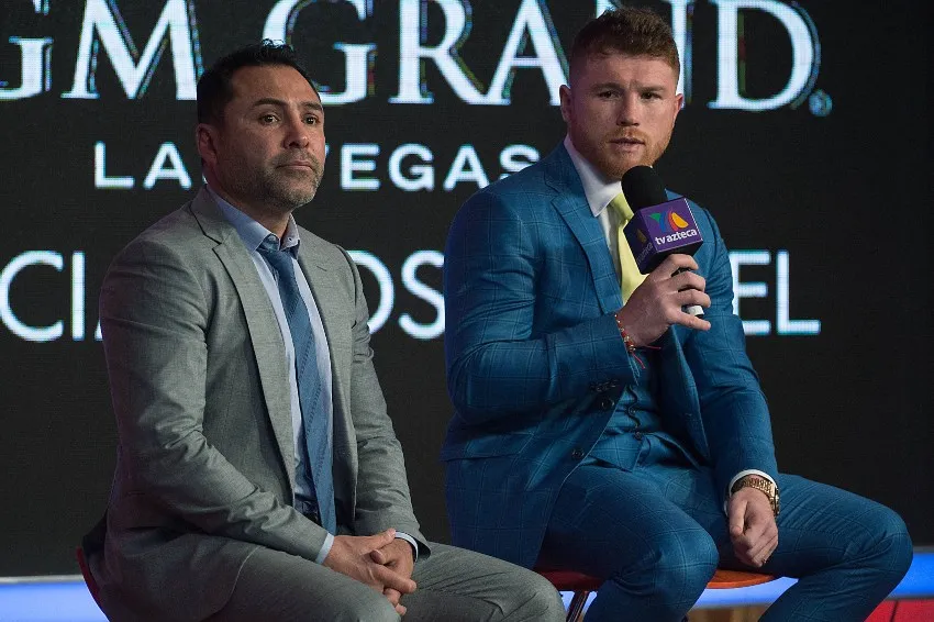 IMAGO7 De la Hoya y Canelo en conferencia de prensa