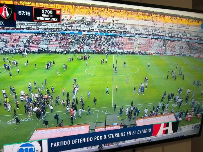 ESPECIAL Panorámica de la pelea en la Corregidora