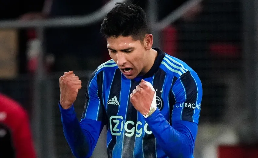 TWITTER @AFCAjax Edson Álvarez en un partido del Ajax