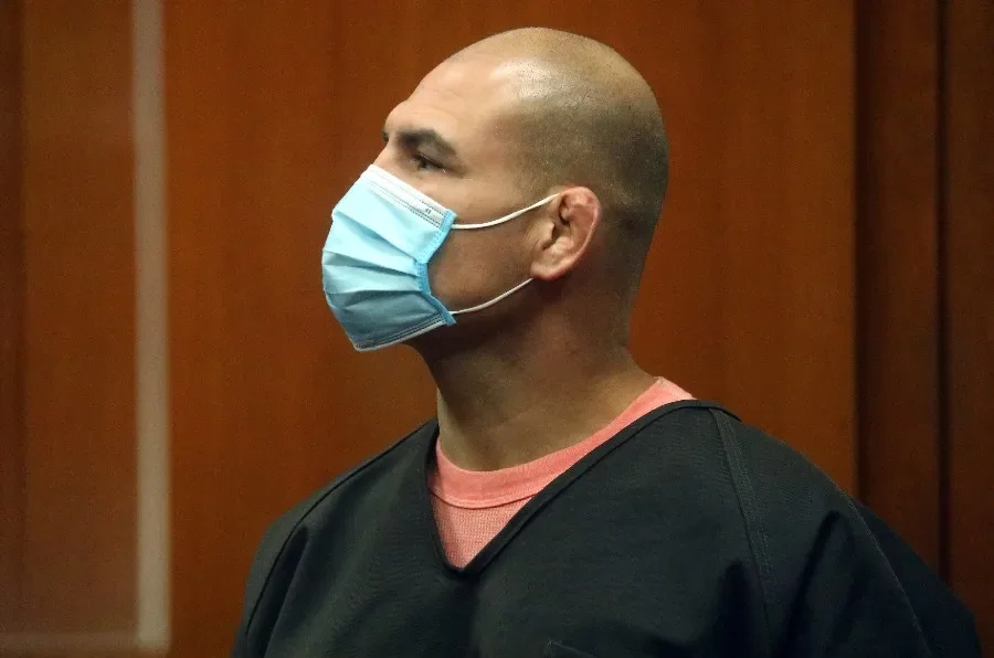 AP Velásquez en la corte