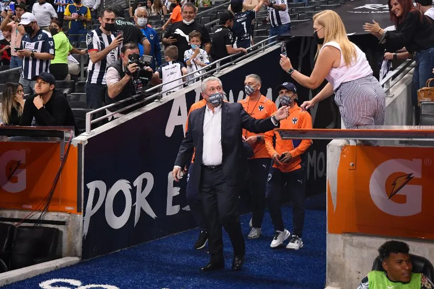 IMAGO7 Víctor Manuel Vucetich en su regreso con Rayados