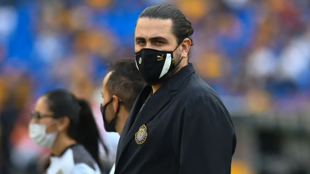 IMAGO7 Amaury Vergara en un partido de Chivas