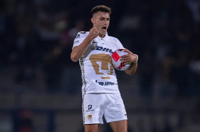 TWITTER: @TheChampions Dinenno en celebración de gol