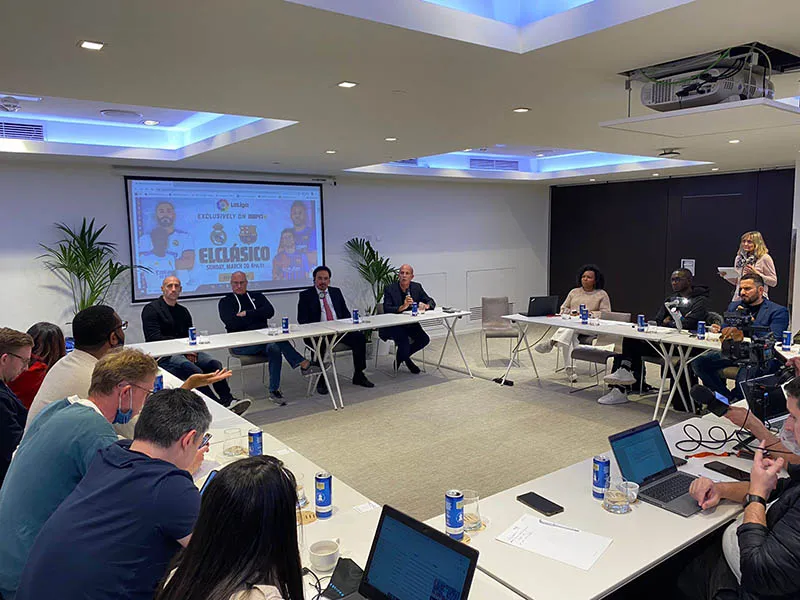 JORG BUSTOS I MADRID, ESPAÑA Hugo Sánchez, en conferencia de prensa previo al Clásico