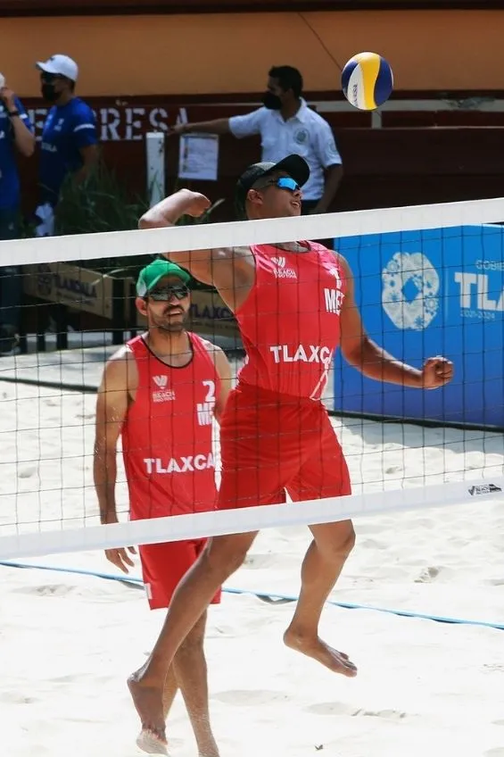 CONADE Virgen y Sarabia en el Beach Pro Tour