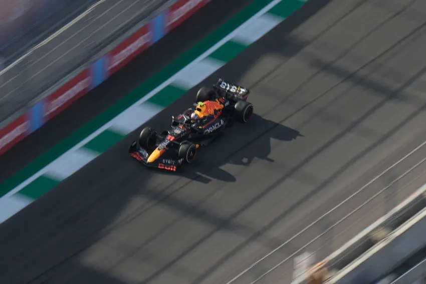 AP Checo Pérez durante la clasificación del GP de Bahréin