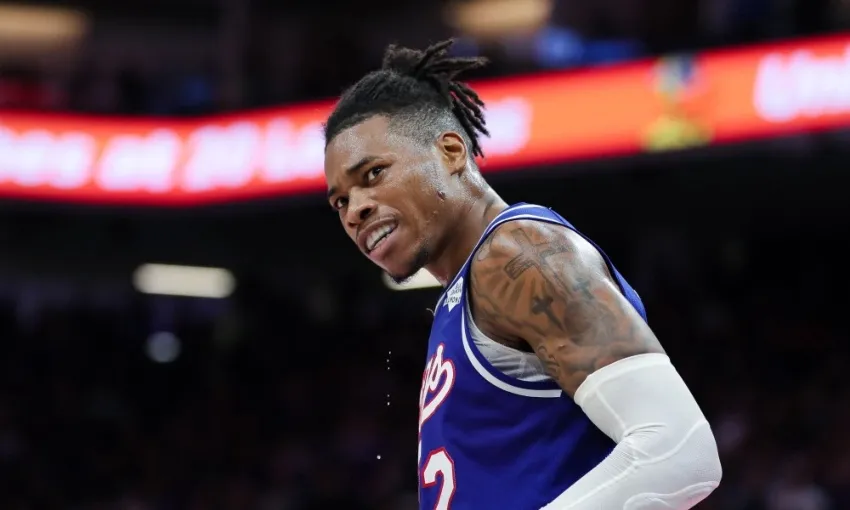 AP Richaun Holmes jugador de los Kings