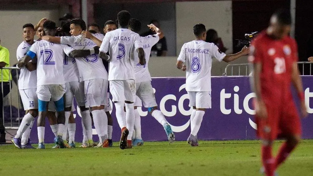 AP Los catrachos venderán cara la derrota