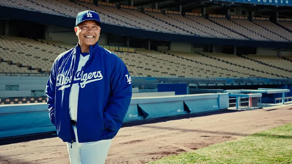 TWITTER | @MANGUDEPORTIVO Dave Roberts renovó contrato con Los Dodgers de los Ángeles