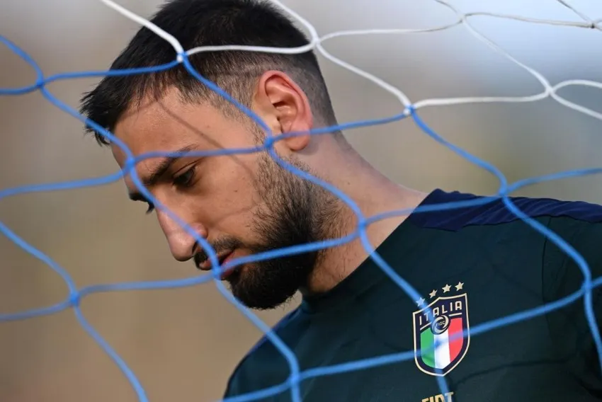 INSTAGRAM: @gigiodonna99 Donnarumma se quedará sin Qatar 2022