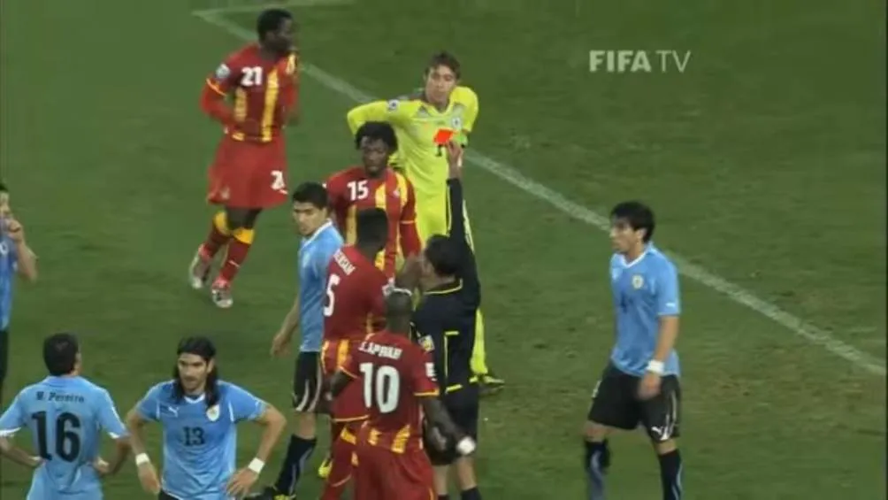 ESPECIAL El árbitro decidió expulsarlo