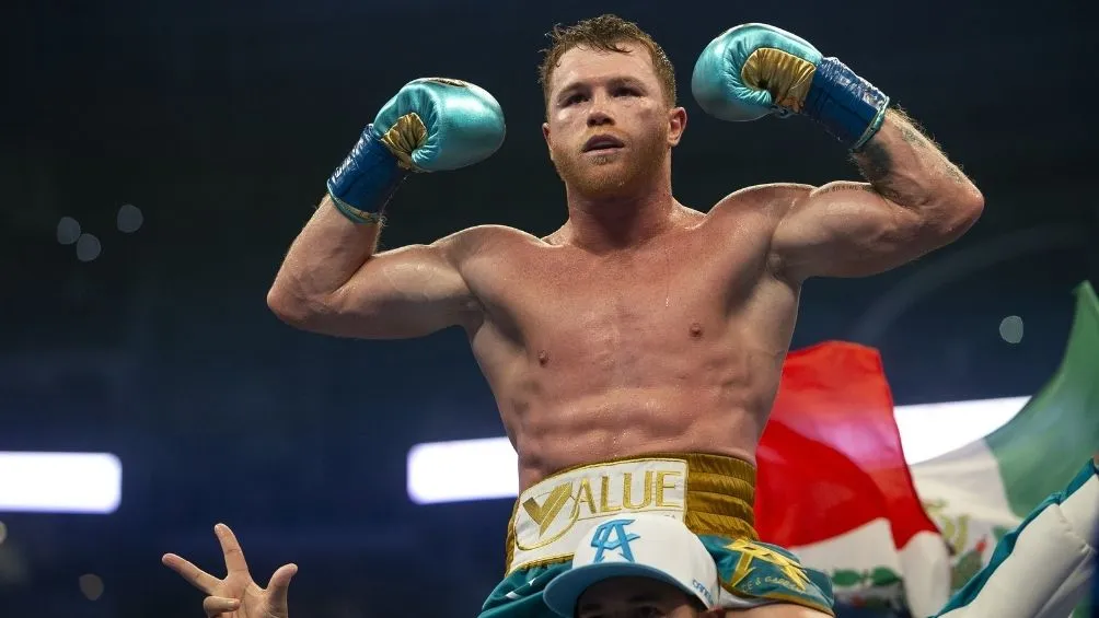 MEXSPORT Canelo Álvarez en una pelea