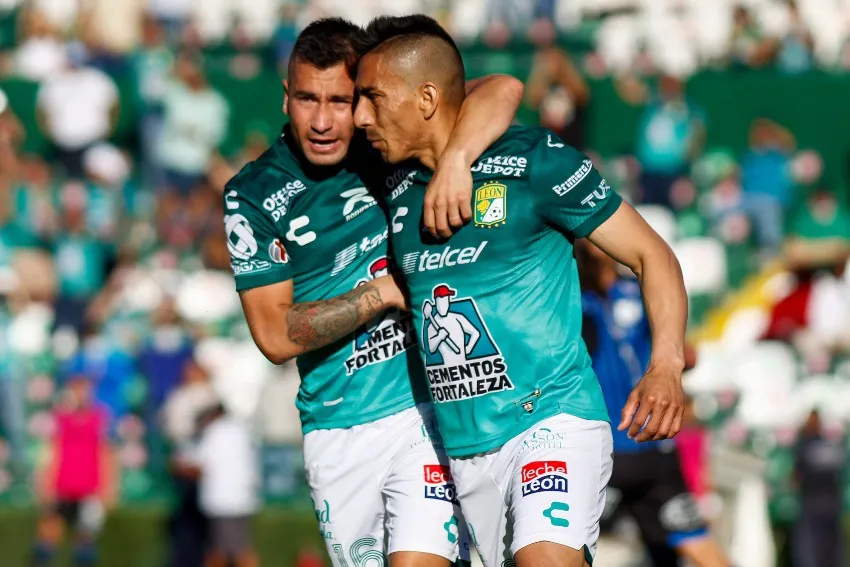 IMAGO7 Mena tras anotar gol a favor de León