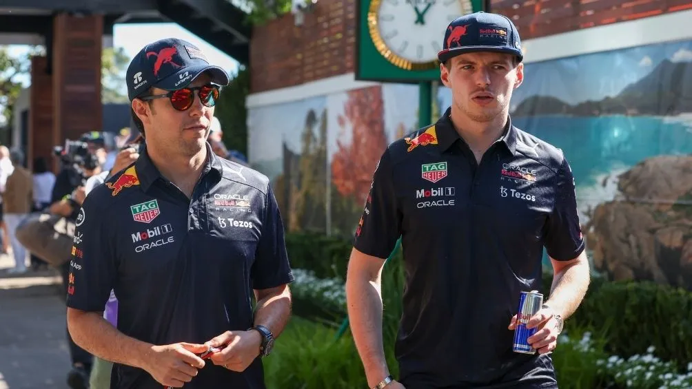 AP Checo Pérez y Verstappen