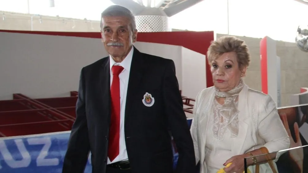 MEXSPORT Javier Valle durante un evento de Chivas