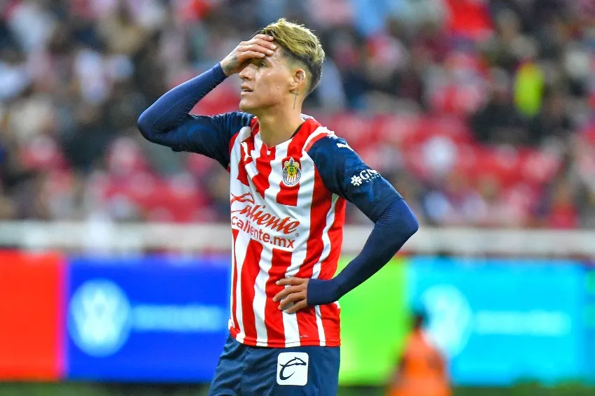 IMAGO7 Calderón en un partido de las Chivas