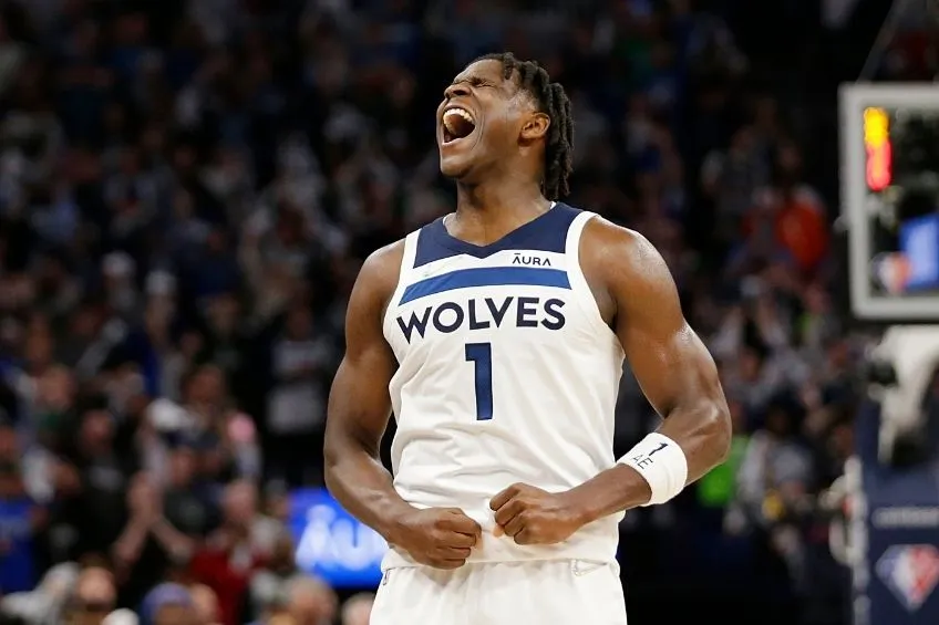 AP Edwards festejando el triunfo