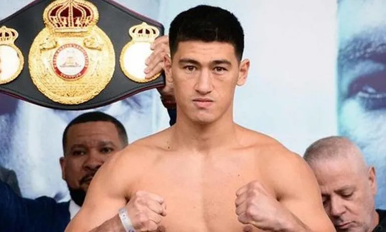 AP Bivol previo a un combate