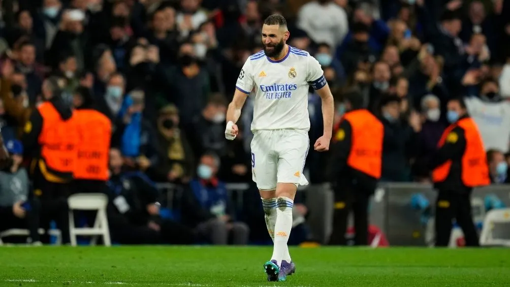 AP Benzema en un partido del Real Madrid