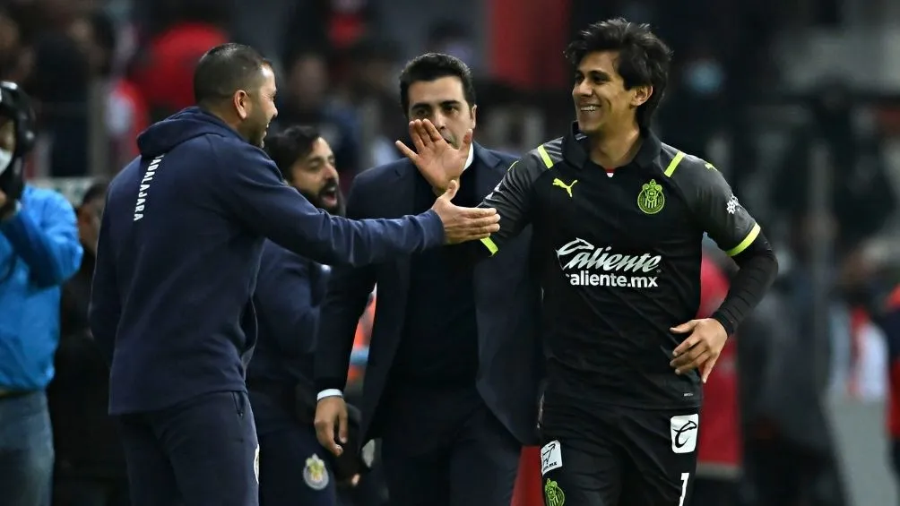 IMAGO7 JJ Macías en un partido con Chivas