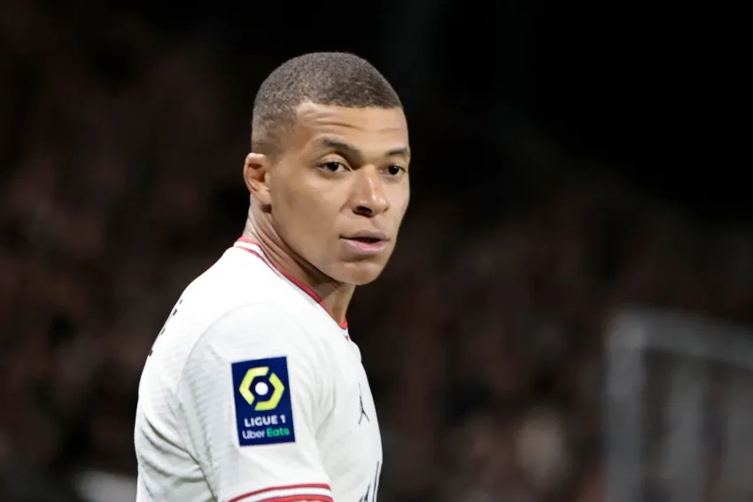 AP Mbappé en un partido del PSG