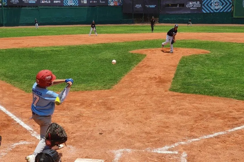 TWITTER: @MLB_Mexico Jugadores durante la Final de la MLB Cup