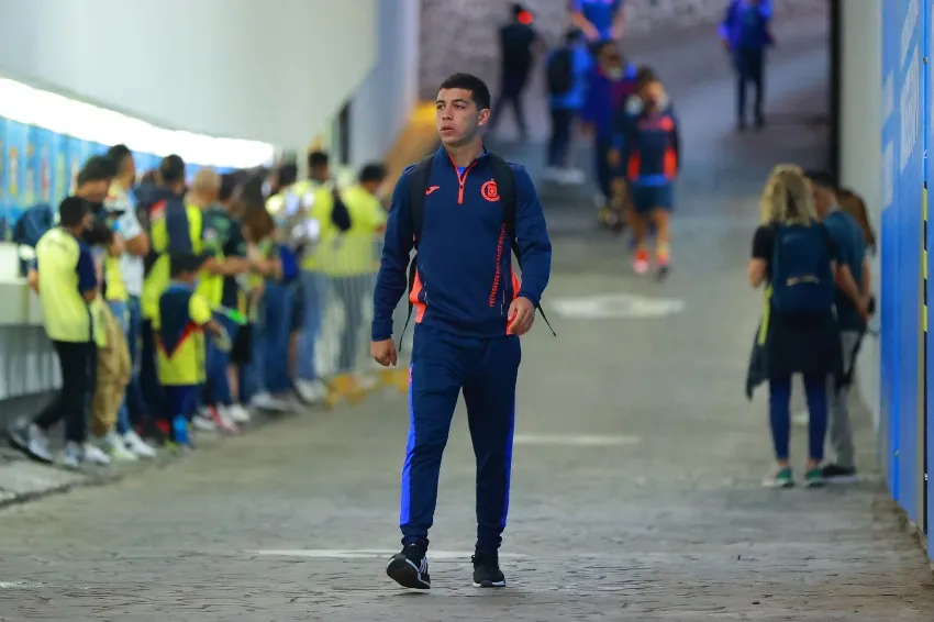 IMAGO7 Erik Lira previo a un juego de Cruz Azul