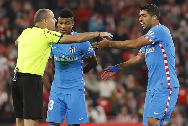 EFE Jugadores de Atlético de Madrid en acción