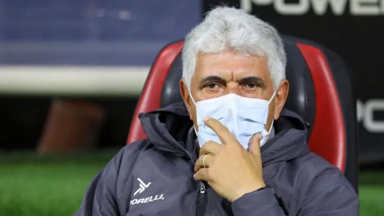 IMAGO7 Tuca Ferretti como técnico de Bravos