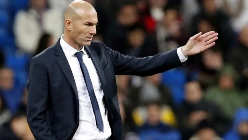 EFE Zinedine Zidane dirigiendo partido del Real Madrid en LaLiga