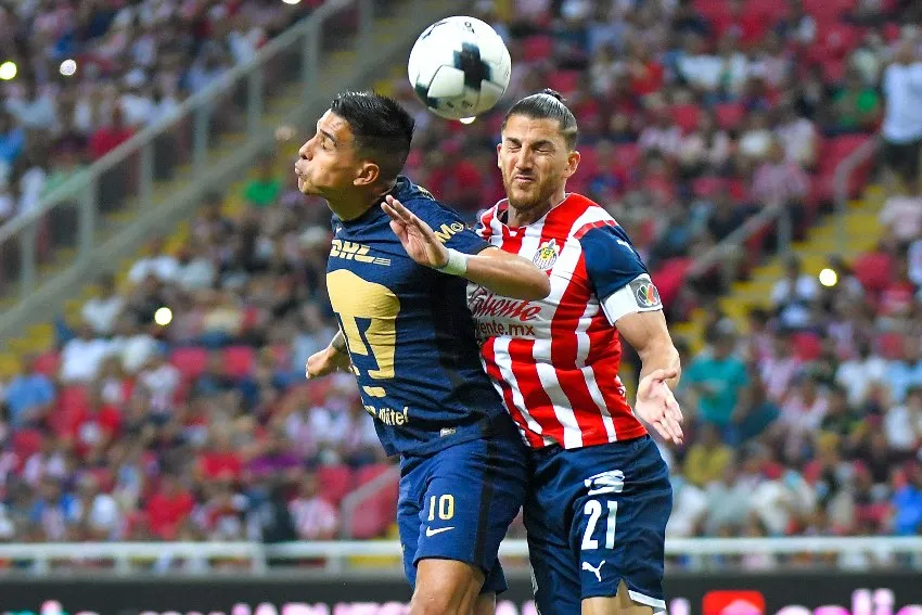 IMAGO 7 Álvarez y Mier en el partido de Repechaje