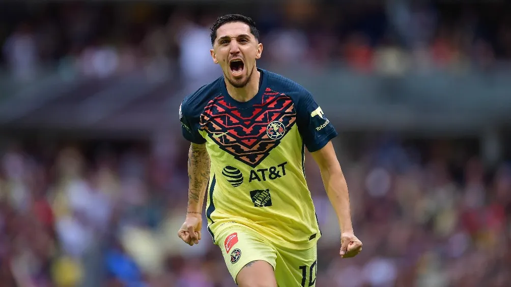MEXSPORT Diego Valdés festejando gol ante Puebla en el Estadio Azteca
