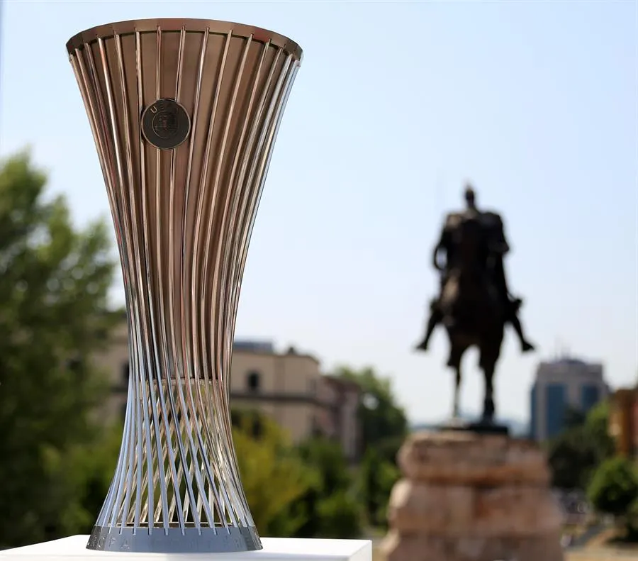 EFE Trofeo de la Conference League