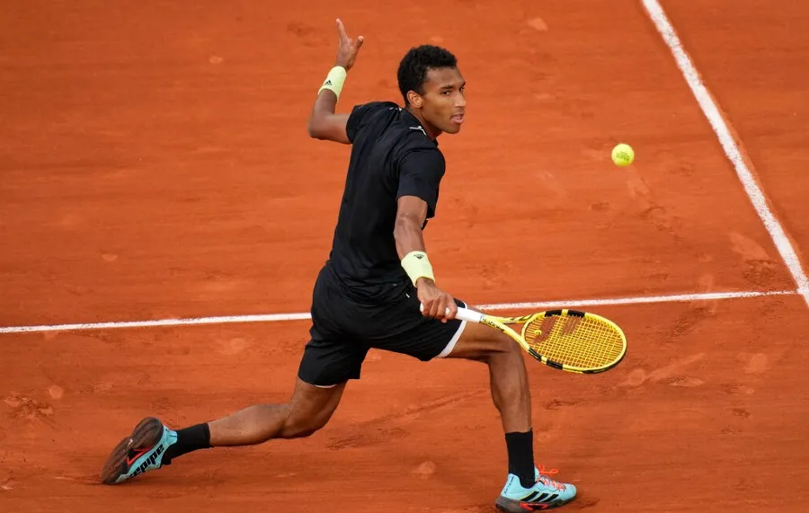 AP Felix Auger-Aliassime no pudo con Nadal