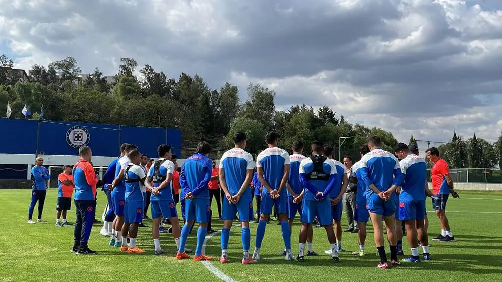 TWITTER | @CRUZAZUL Diego durante su primer entrenamiento con Cruz Azul