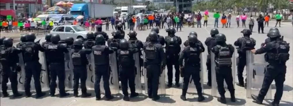 ESPECIAL La policía tuvo el enfrentamiento con los manifestantes