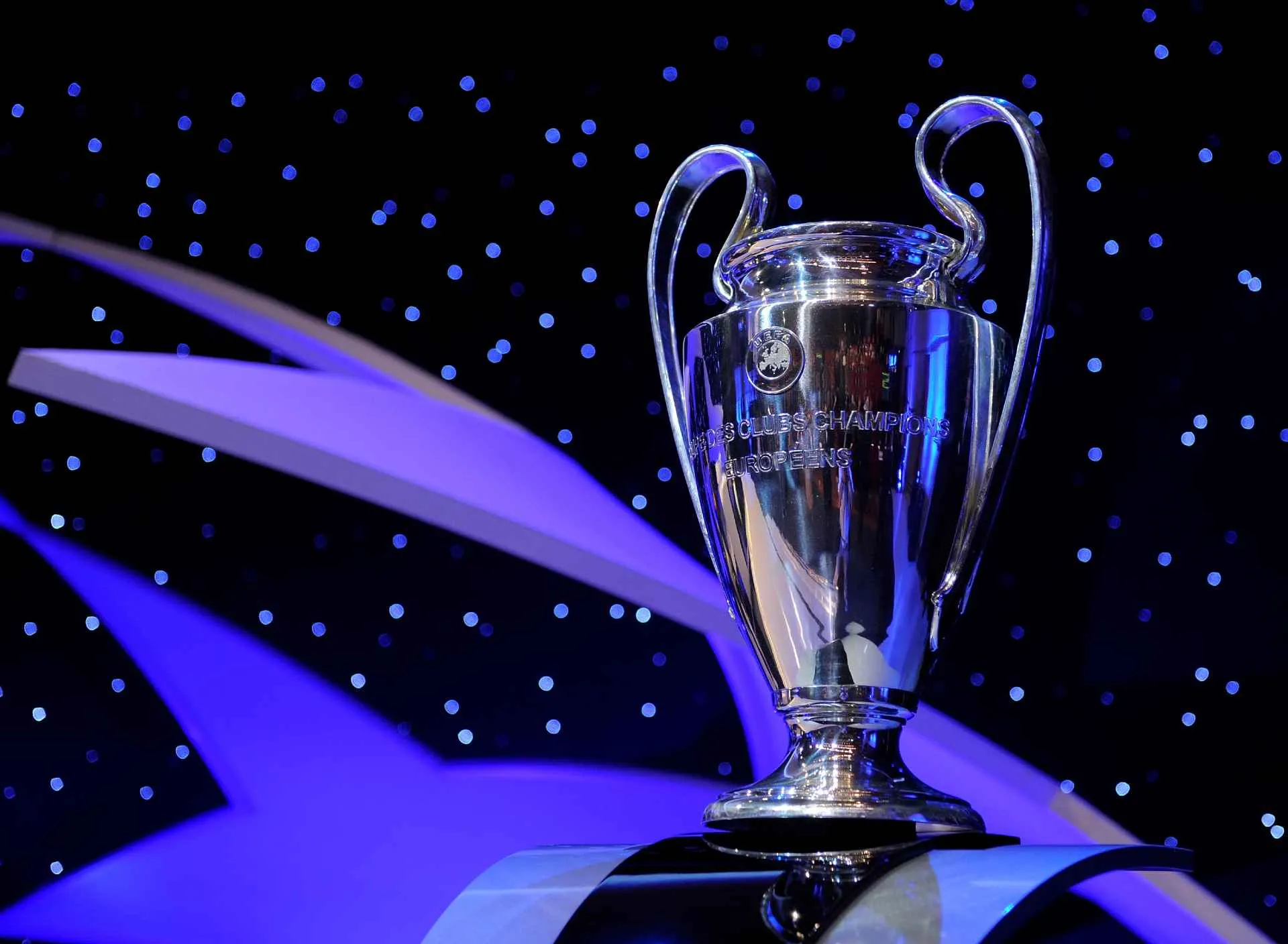 TWITTER | @CHAMPIONSLEAGUE Trofeo de la UEFA Champions League