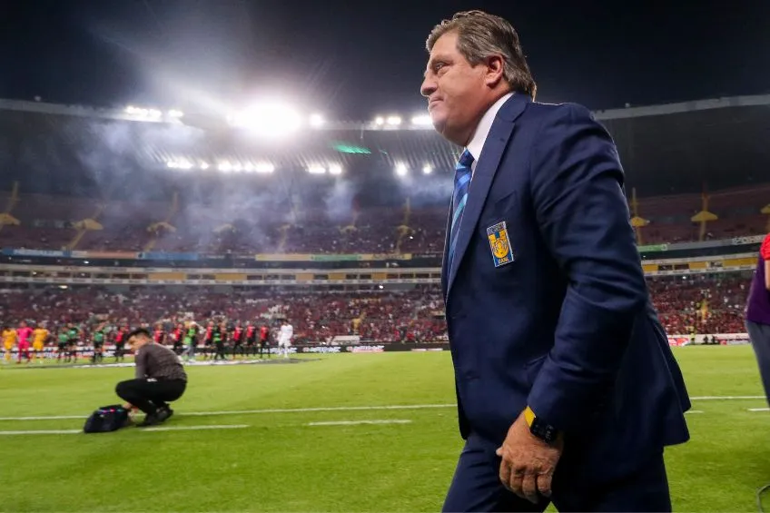 IMAGO7 Miguel Herrera previo a un partido de Tigres