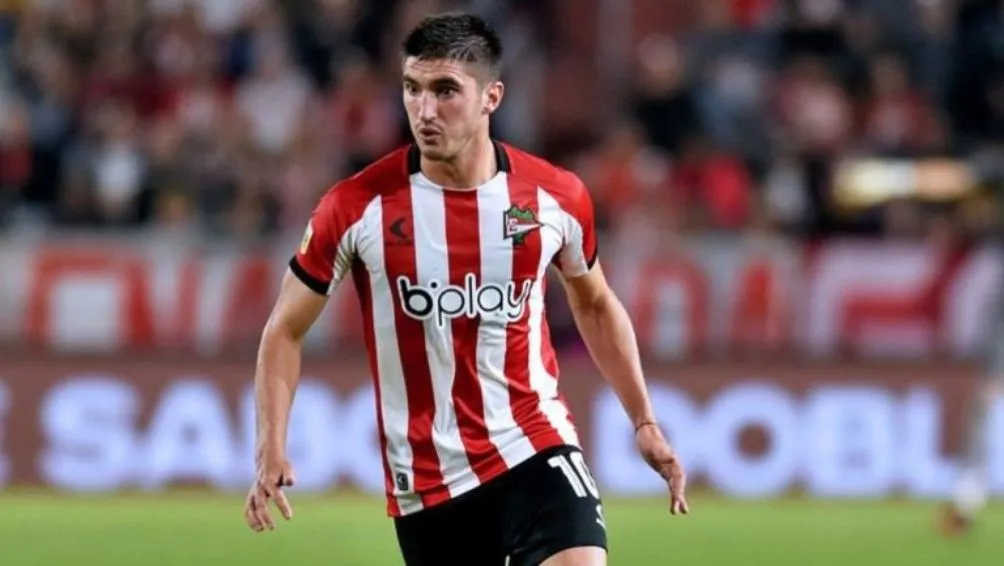 AP Gustavo Del Prete, nuevo delantero de los auriazules