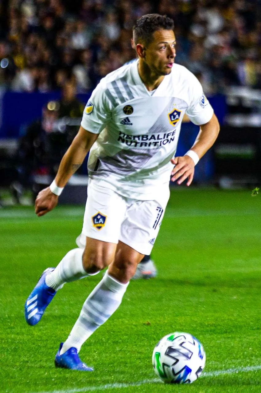 IMAGO 7 Chicharito Hernández en un partido de Galaxy