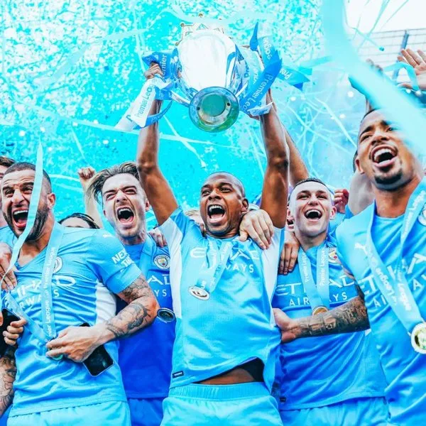 TWITTER @ManCity Jack Grealish celebra con el Manchester City