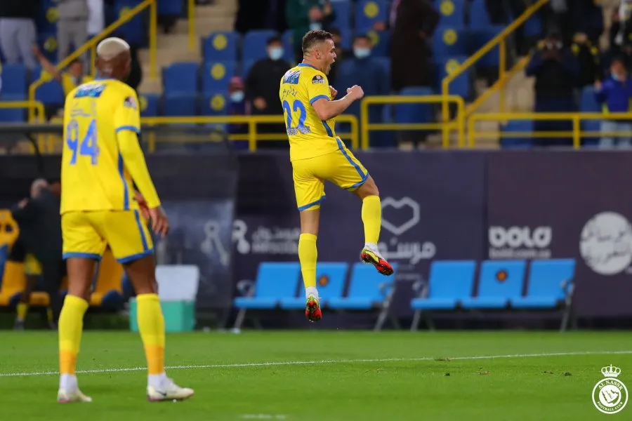 TWITTER @ALNASSRFC Cabecita Rodríguez se despidió del Al-Nassr