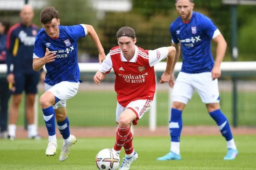 ESPECIAL Marcelo Flores en pretemporada con el Arsenal