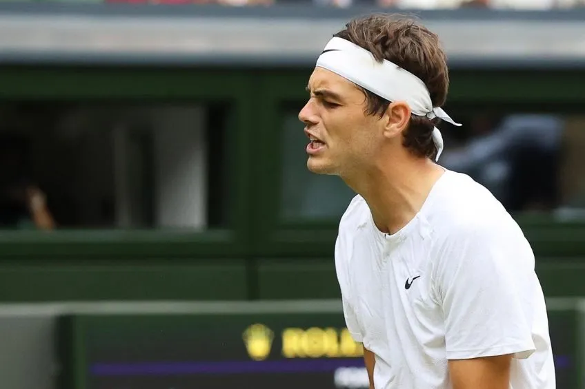 EFE Taylor Fritz durante un partido de tenis