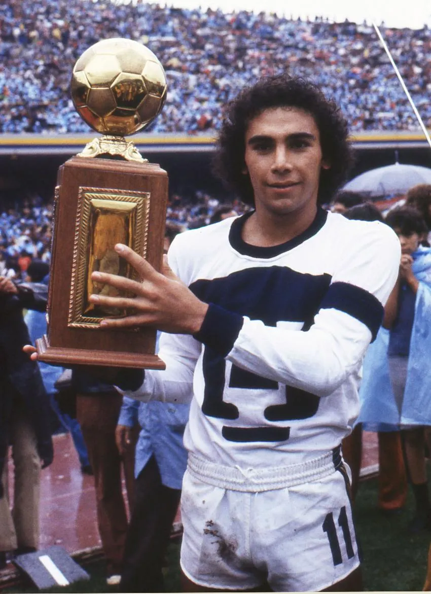 MEXSPORTS Hugo Sánchez tras un campeonato con Pumas